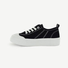 Court Royale: Vulcanized Court Shoe - Black/White