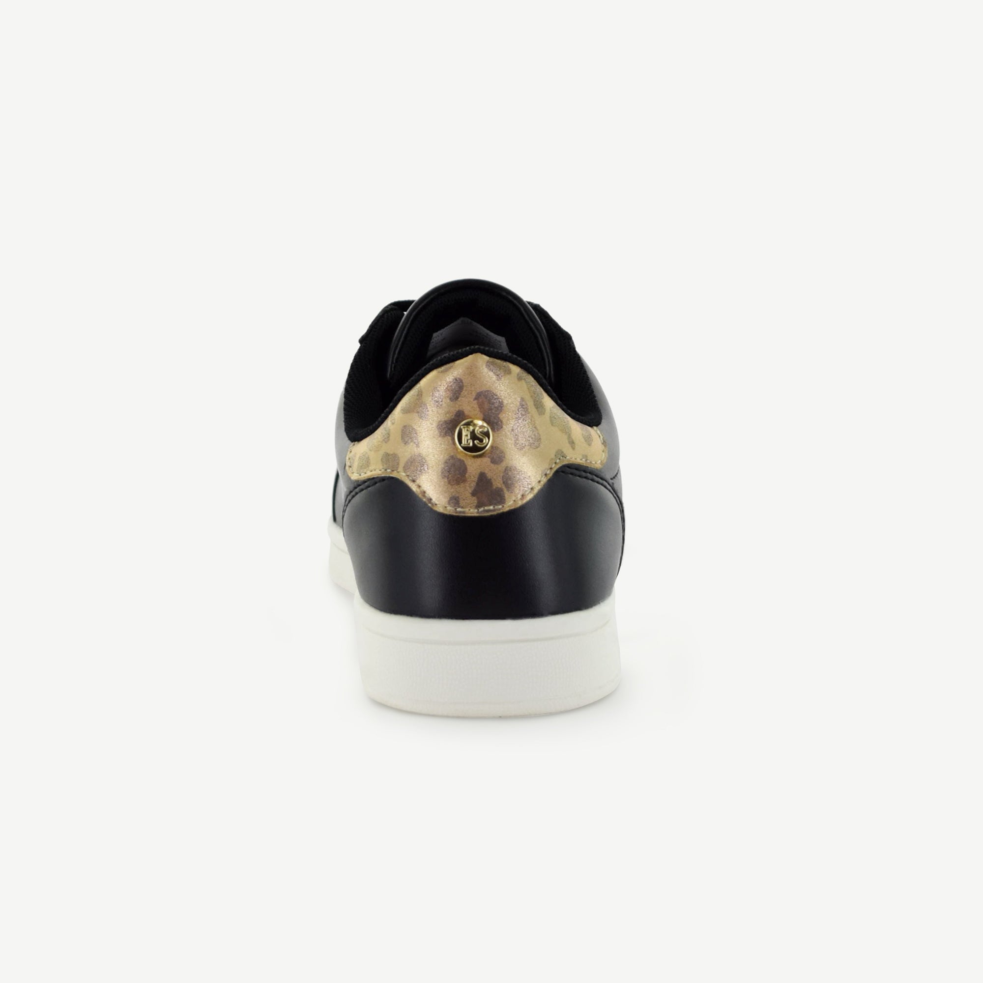 Eclair: Court Shoe - Black