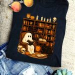 retro-ghost-reading-books-sweatshirt-v2